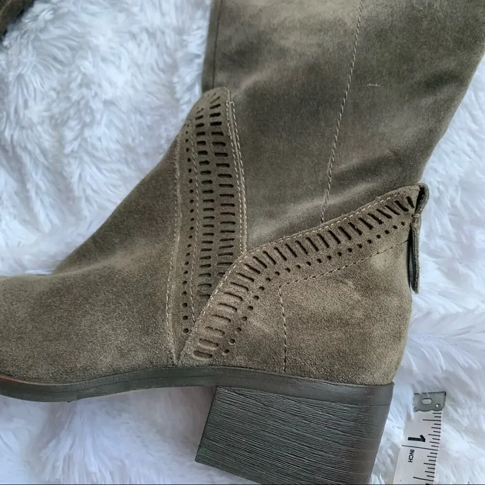 Vince Camuto brand new